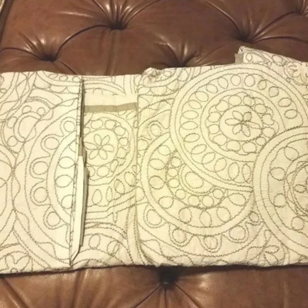 NEW $330 DUVET COVER NEW Harbour House brand  (from Macy's) EMBROIDERED BEAUTY